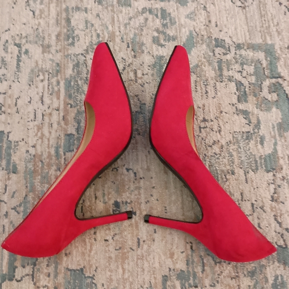Nine West Red suede Heels Size 7W - Picture 6 of 9